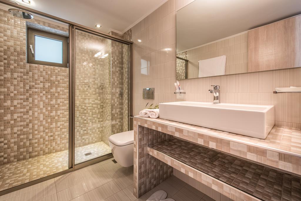 Avra Luxury Villa & Spa Keri Room photo