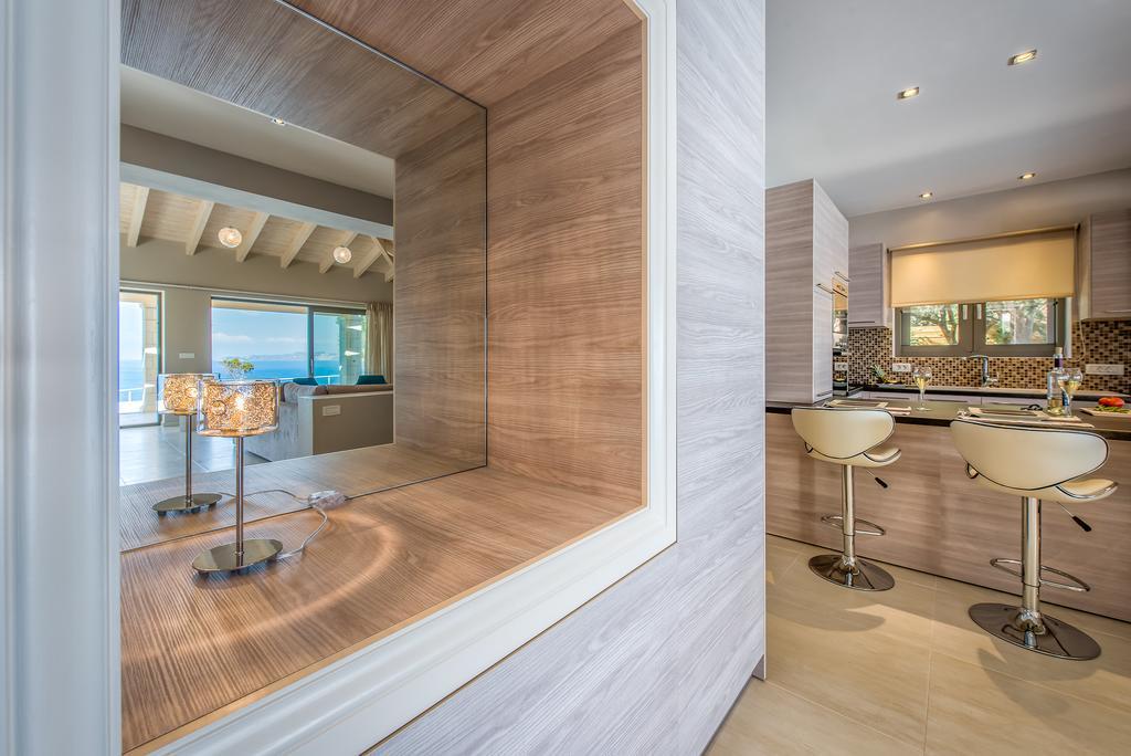 Avra Luxury Villa & Spa Keri Room photo