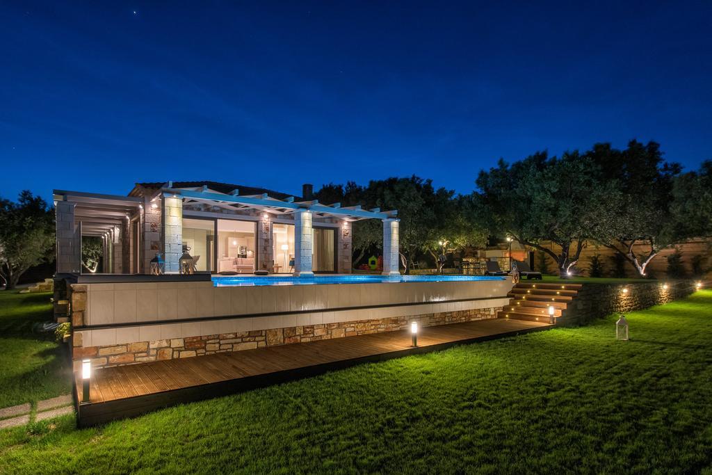 Avra Luxury Villa & Spa Keri Room photo